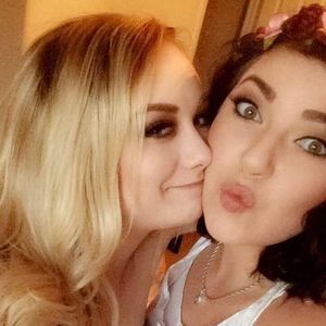 Meet your Posher, Alexandra